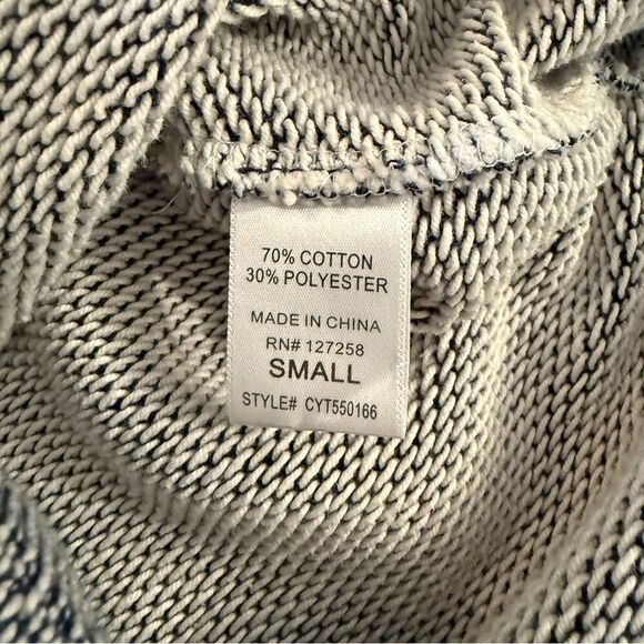 The Coverii High Neck Sleeveless Top - Picture 5 of 8